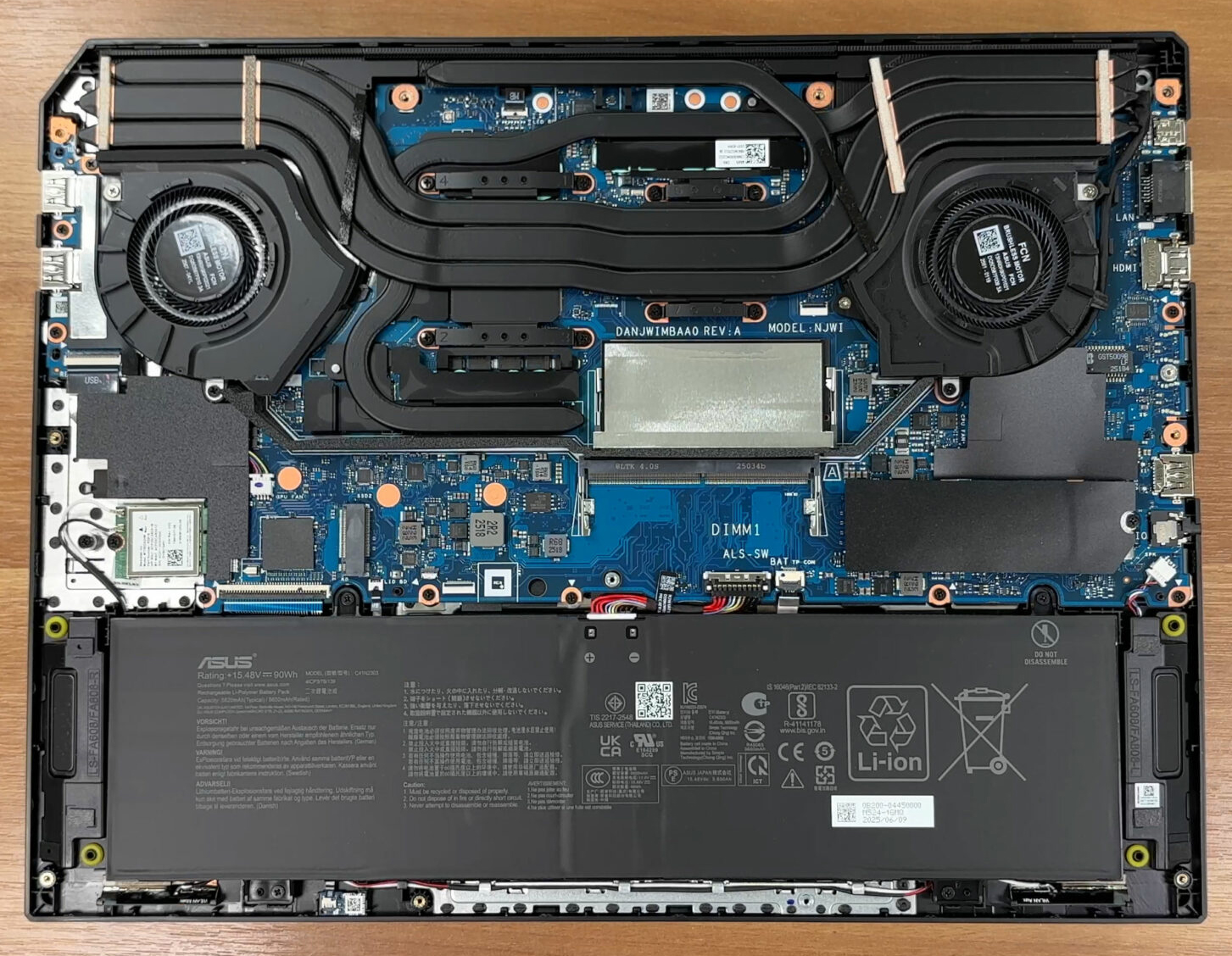 Internal Photo of  Asus FA608WV FA608WV-0021AHX370 GPU Fan original (ASUS FA608)